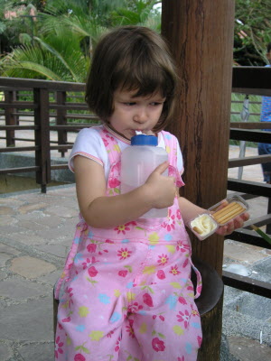 Snack and drinks stop at the botanical gardens.