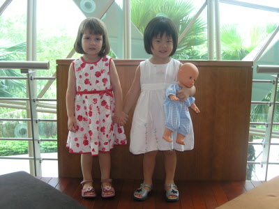Lottie and Ariel after the "Hi5" concert.