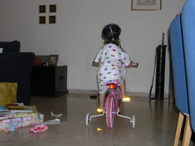 A spin on my new PINK bicylce.