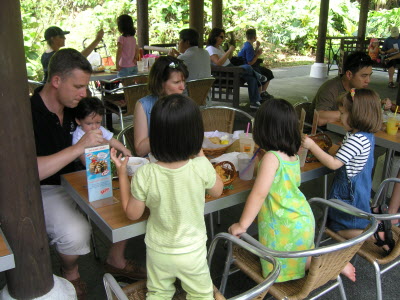 Sunday brunch at the Botanical Gardens with the MacDonalds.