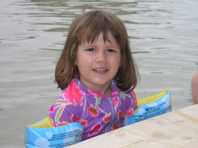 Lottie swimming.