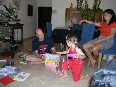 Opening pressies.