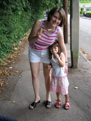 Susan and Lottie