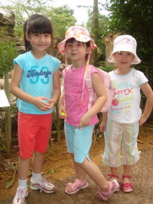 Siobhan, Ciara and Lottie.