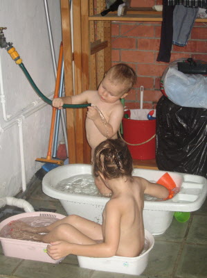 Bath time outside.