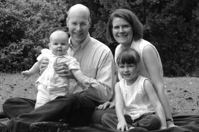 Family-Susan Stephenson 3-12-05 151