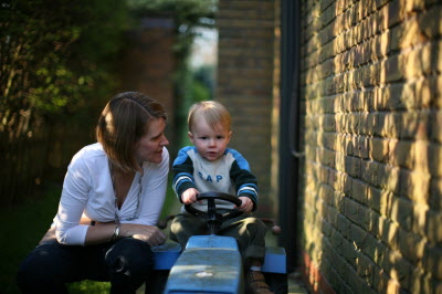 WOW Mummy check out this tractor!