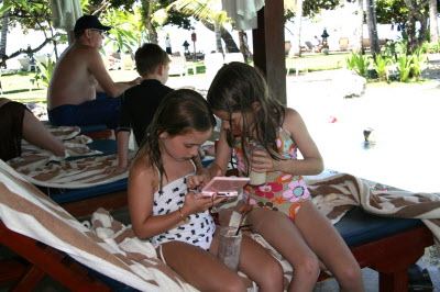 Alice & Lottie.