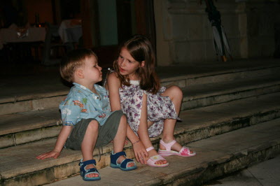 Conrad & Lottie listening to the the nightly band.