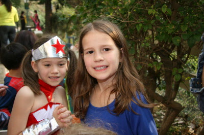 Ashleigh & Lottie.