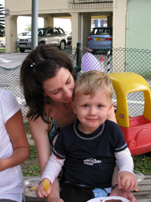 Nikki and Hadley.