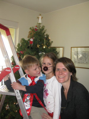 Conrad, Mummy & Lottie.
