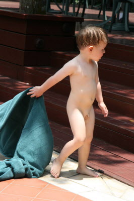 Naked boy!