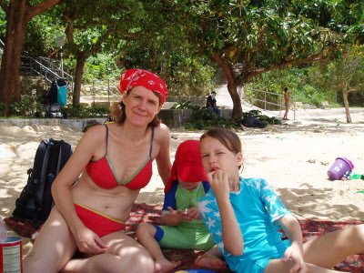 Susan, Conrad & Lottie at South Bay beach.