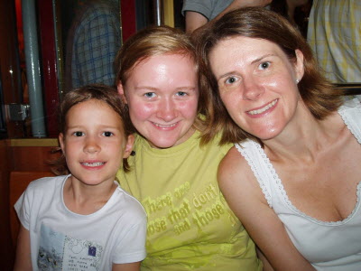 Chicks on tour!