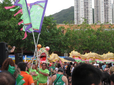 Dragon dance DB Plaza.