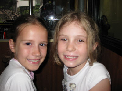 Lottie & Olivia.