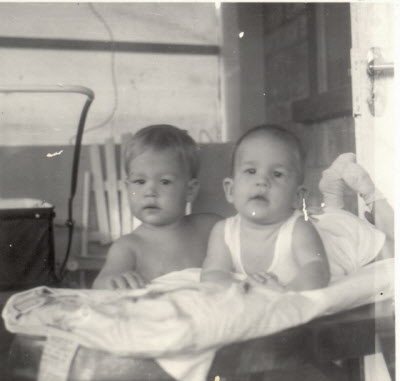 1961 - Peter 17mths, Susan 5mths.